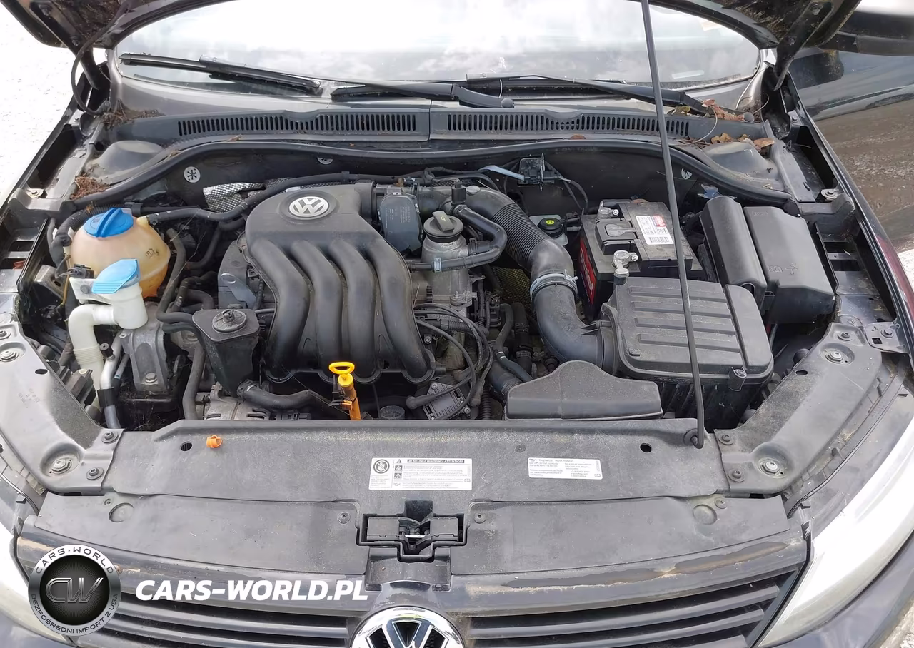 2012 Volkswagen Jetta 2.0L S VIN:3VW2K7AJ7CM358133 - 10