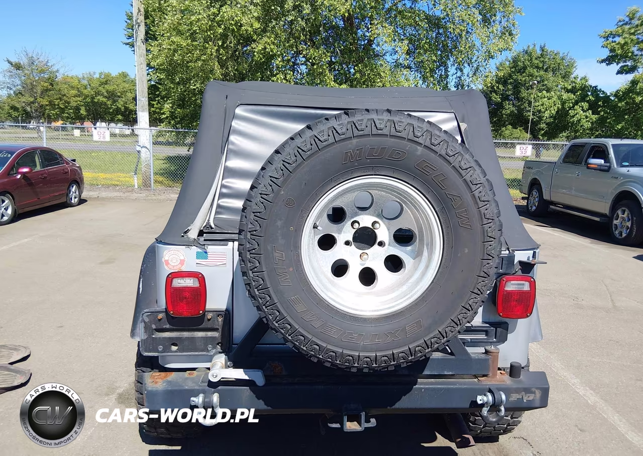2005 Jeep Wrangler Unlimited VIN:1J4FA44S85P301506 - 16