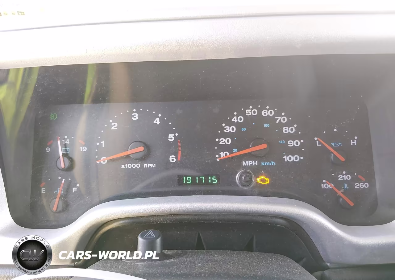 2005 Jeep Wrangler Unlimited VIN:1J4FA44S85P301506 - 7