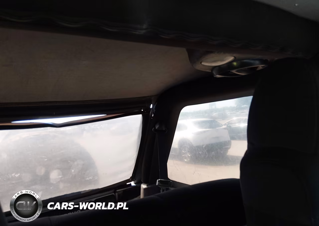 2005 Jeep Wrangler Unlimited VIN:1J4FA44S85P301506 - 8