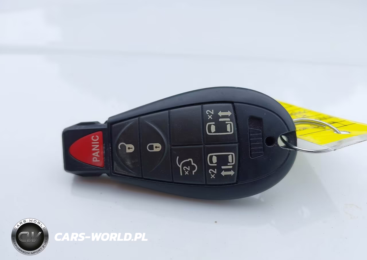 2016 Dodge Grand Caravan Crew VIN:2C4RDGDG1GR176745 - 11