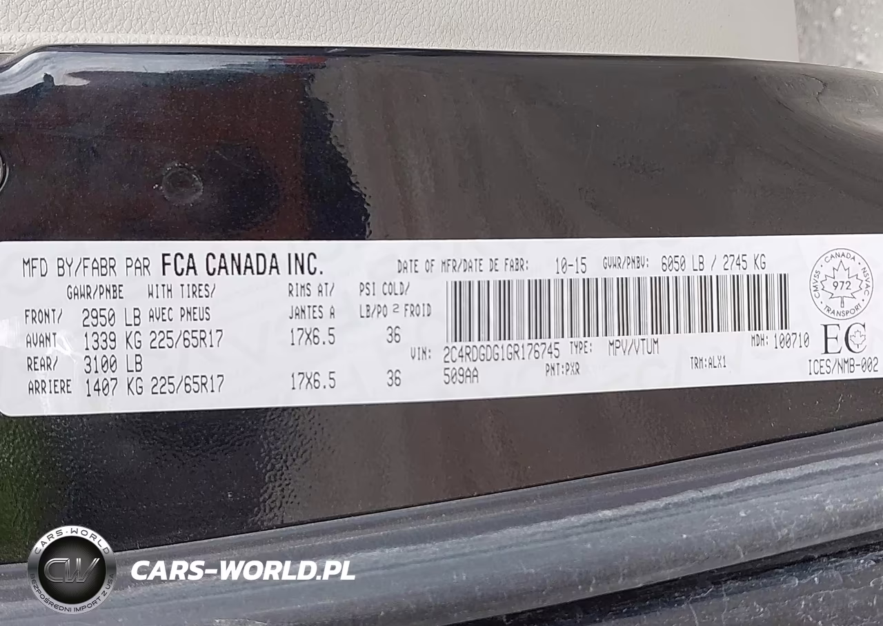 2016 Dodge Grand Caravan Crew VIN:2C4RDGDG1GR176745 - 9