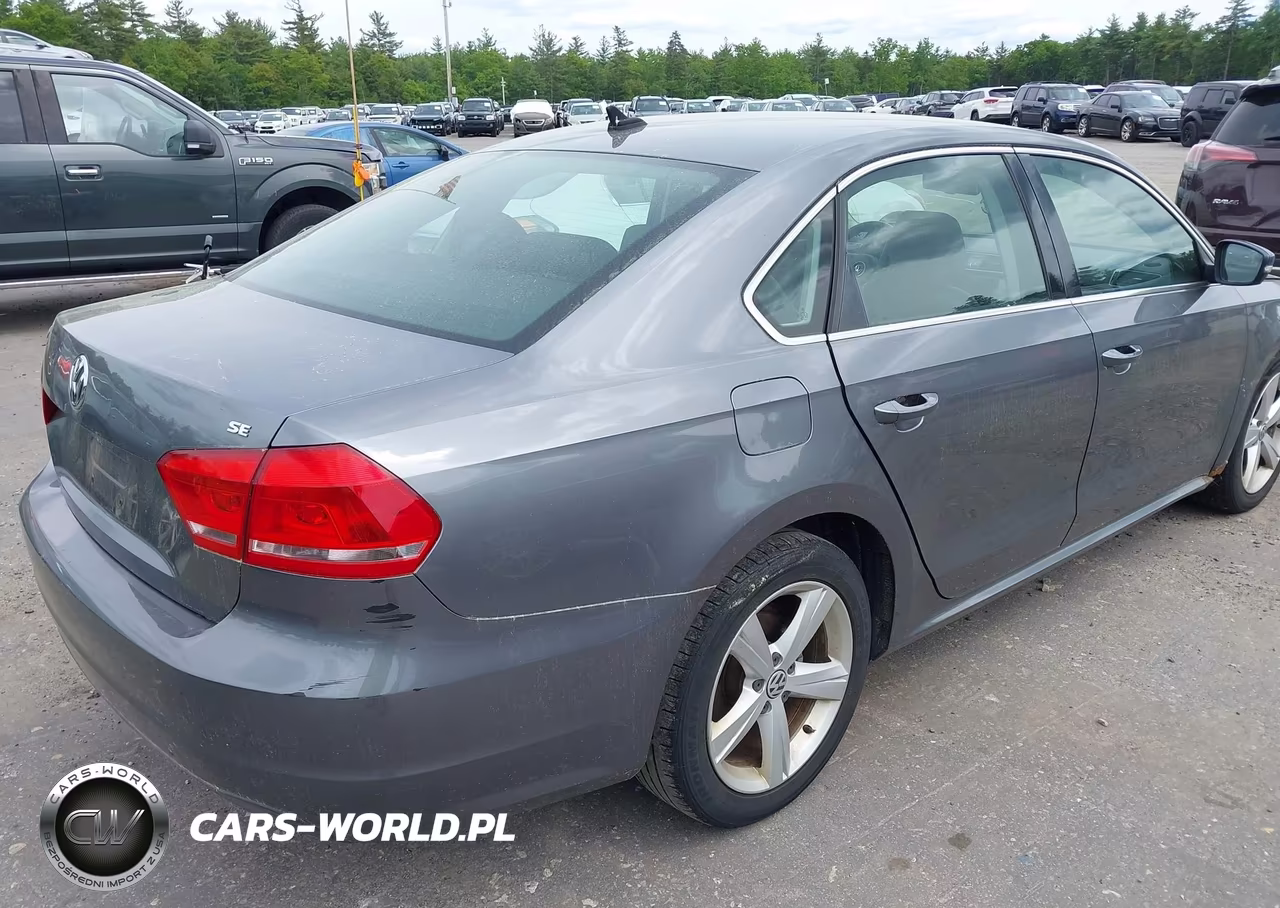2013 Volkswagen Passat 2.5L Se VIN:1VWBP7A35DC023684 - 4