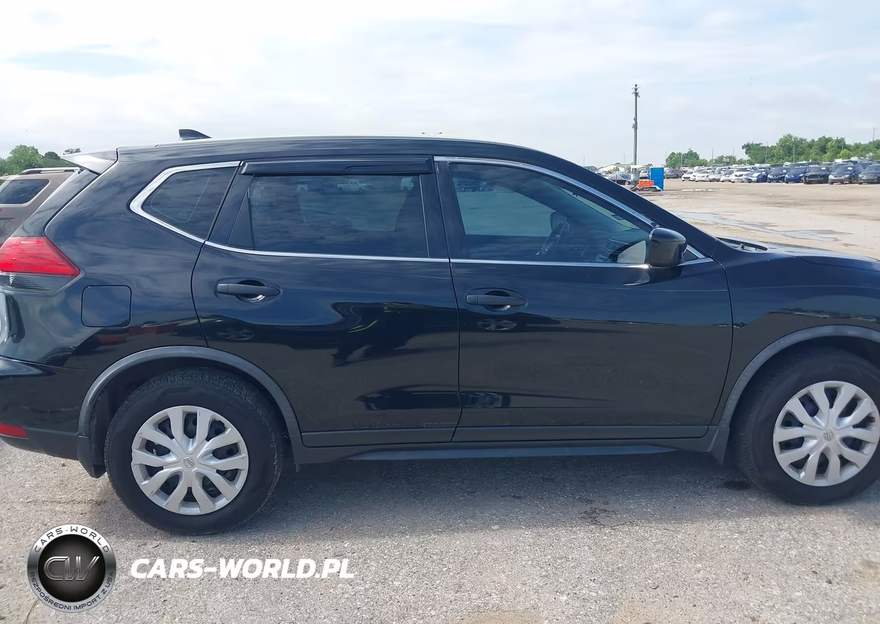 2017 Nissan Rogue S VIN:JN8AT2MT4HW400555 - 13