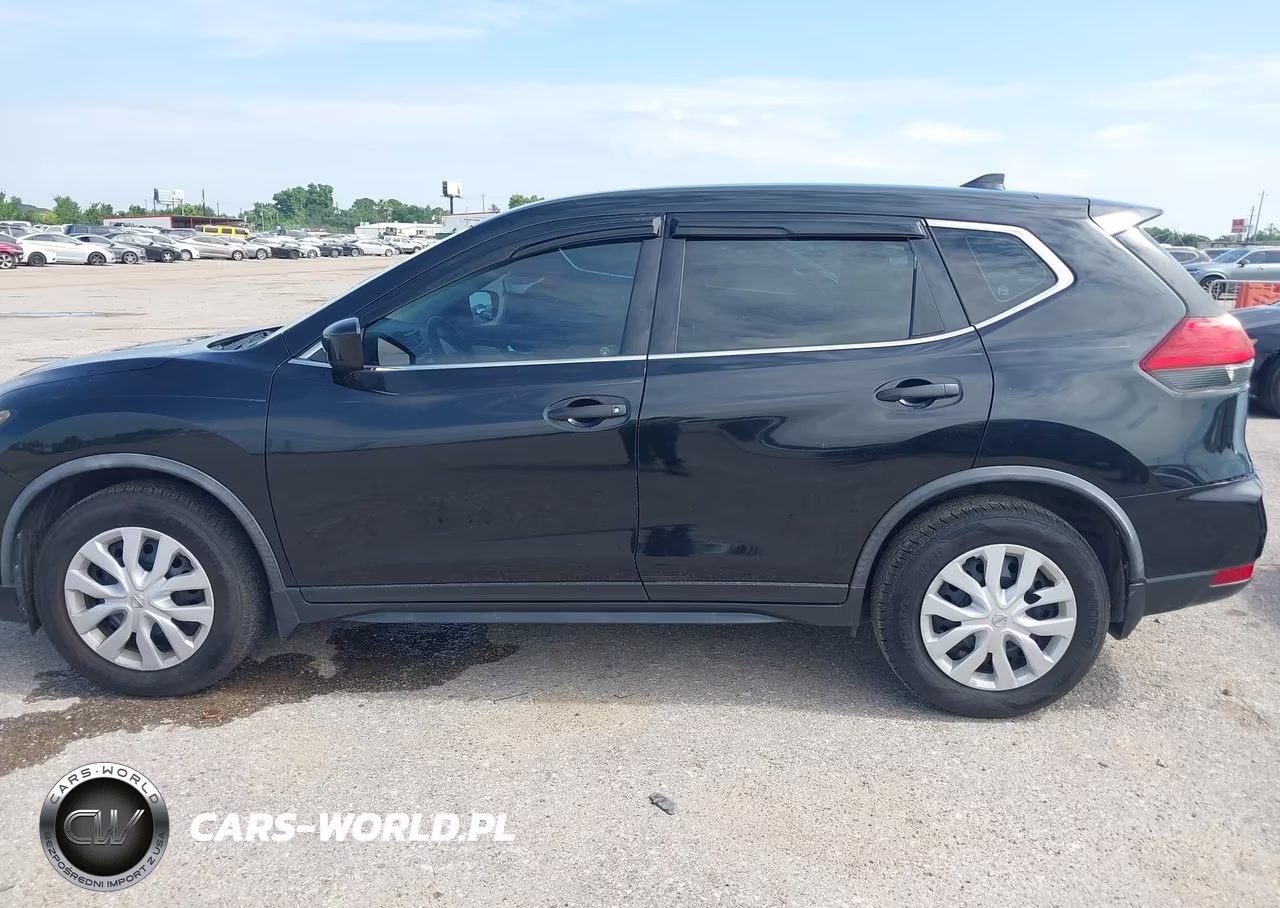 2017 Nissan Rogue S VIN:JN8AT2MT4HW400555 - 14