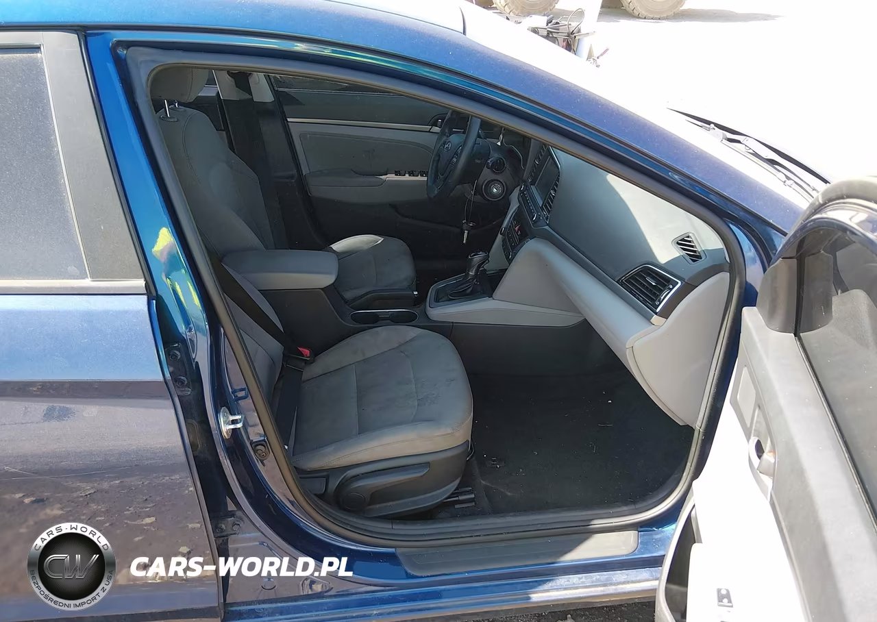 2018 Hyundai Elantra Sel VIN:5NPD84LF5JH250100 - 5