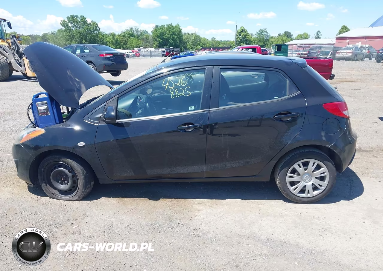 2011 Mazda Mazda2 Sport VIN:JM1DE1HZ5B0129415 - 15