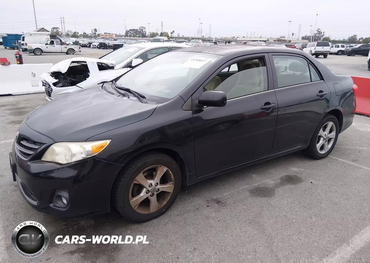 2013 Toyota Corolla Le VIN:5YFBU4EE6DP147847 - 2