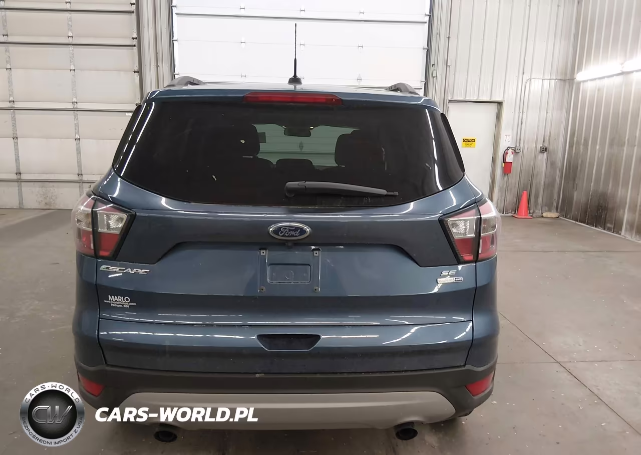 2018 Ford Escape Se VIN:1FMCU9GD9JUA12359 - 17