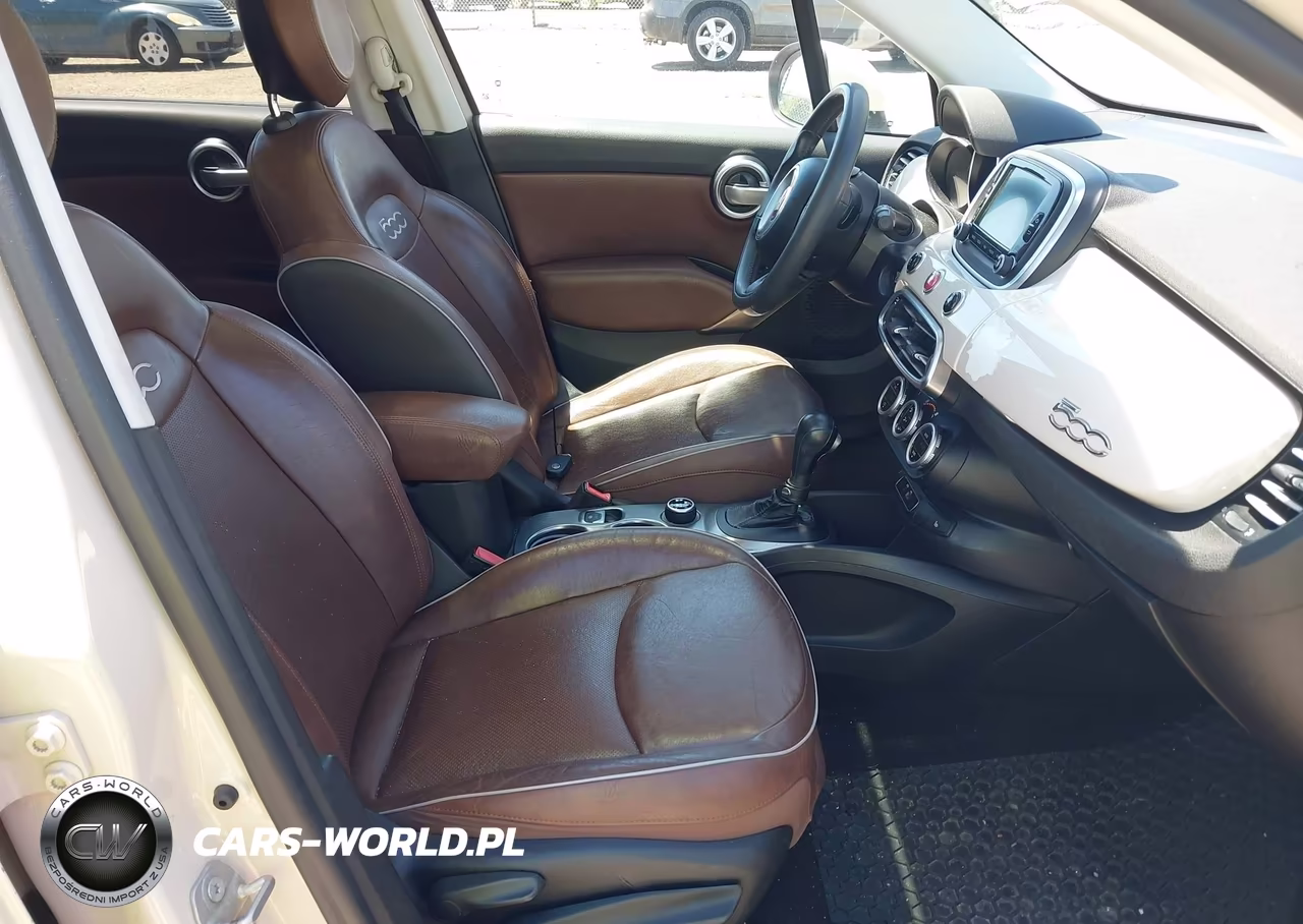 2016 Fiat 500X Lounge VIN:ZFBCFYDT2GP379473 - 5