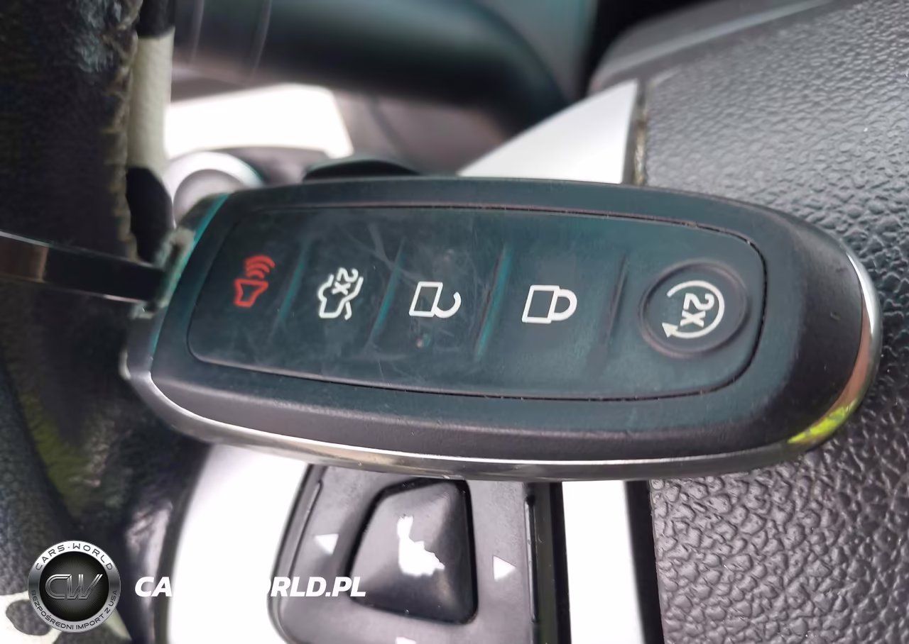 2013 Ford Explorer Sport VIN:1FM5K8GT3DGC58259 - 11