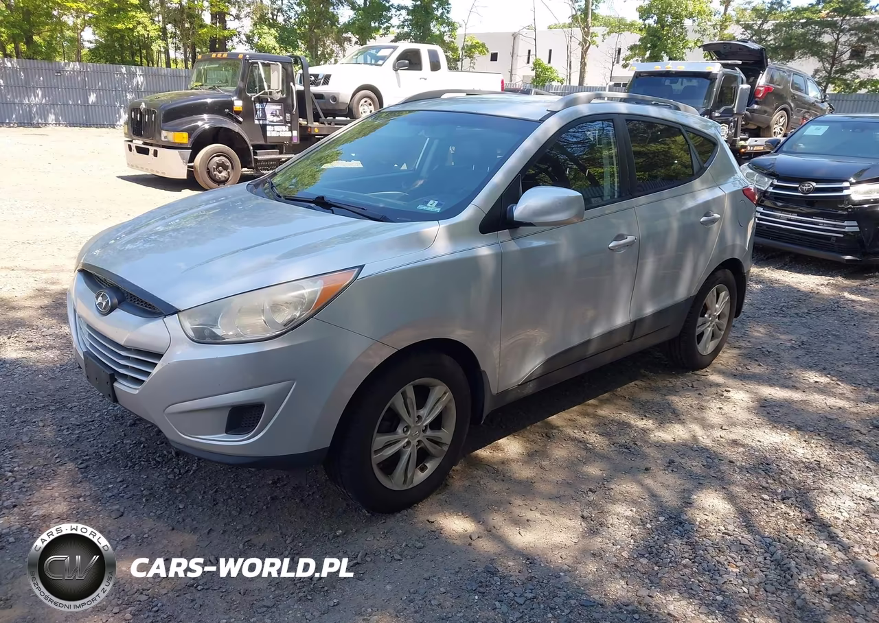 2011 Hyundai Tucson Gls VIN:KM8JUCAC5BU198133 - 2