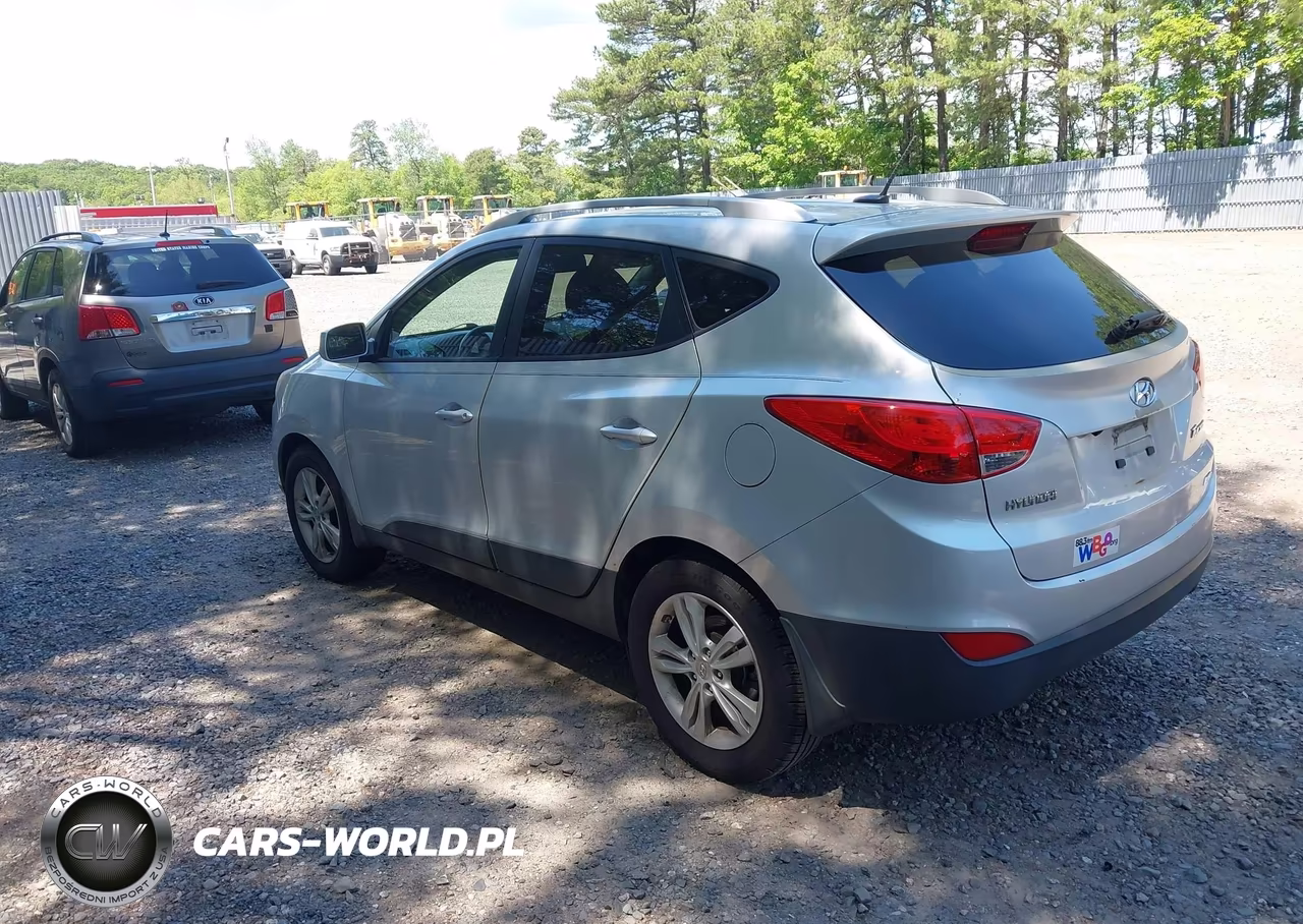 2011 Hyundai Tucson Gls VIN:KM8JUCAC5BU198133 - 3