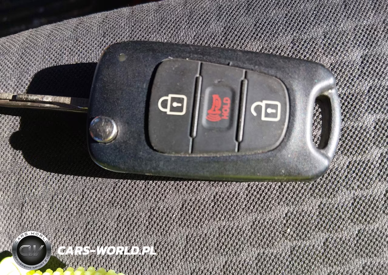 2012 Kia Soul VIN:KNDJT2A55C7360832 - 11
