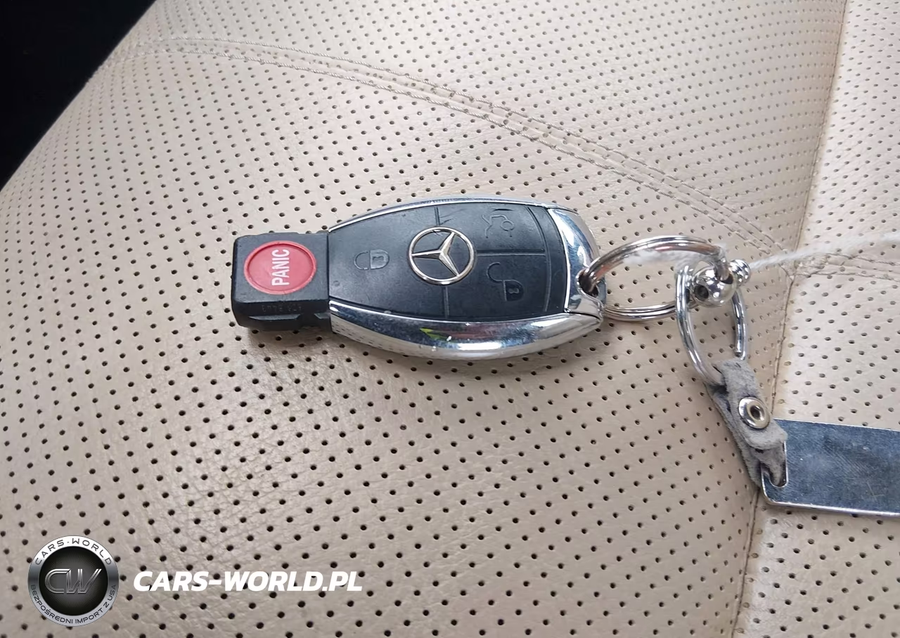 2009 Mercedes-Benz S 550 VIN:WDDNG71X69A271857 - 11