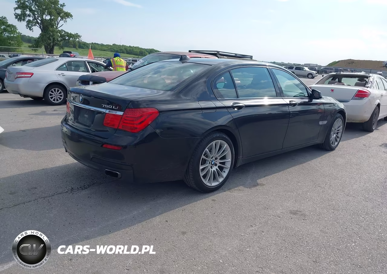 2012 BMW 750Li xDrive VIN:WBAKC8C5XCC435162 - 4