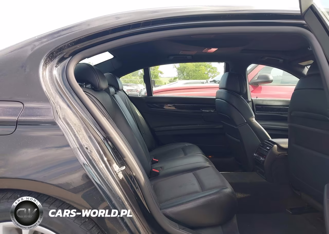2012 BMW 750Li xDrive VIN:WBAKC8C5XCC435162 - 8