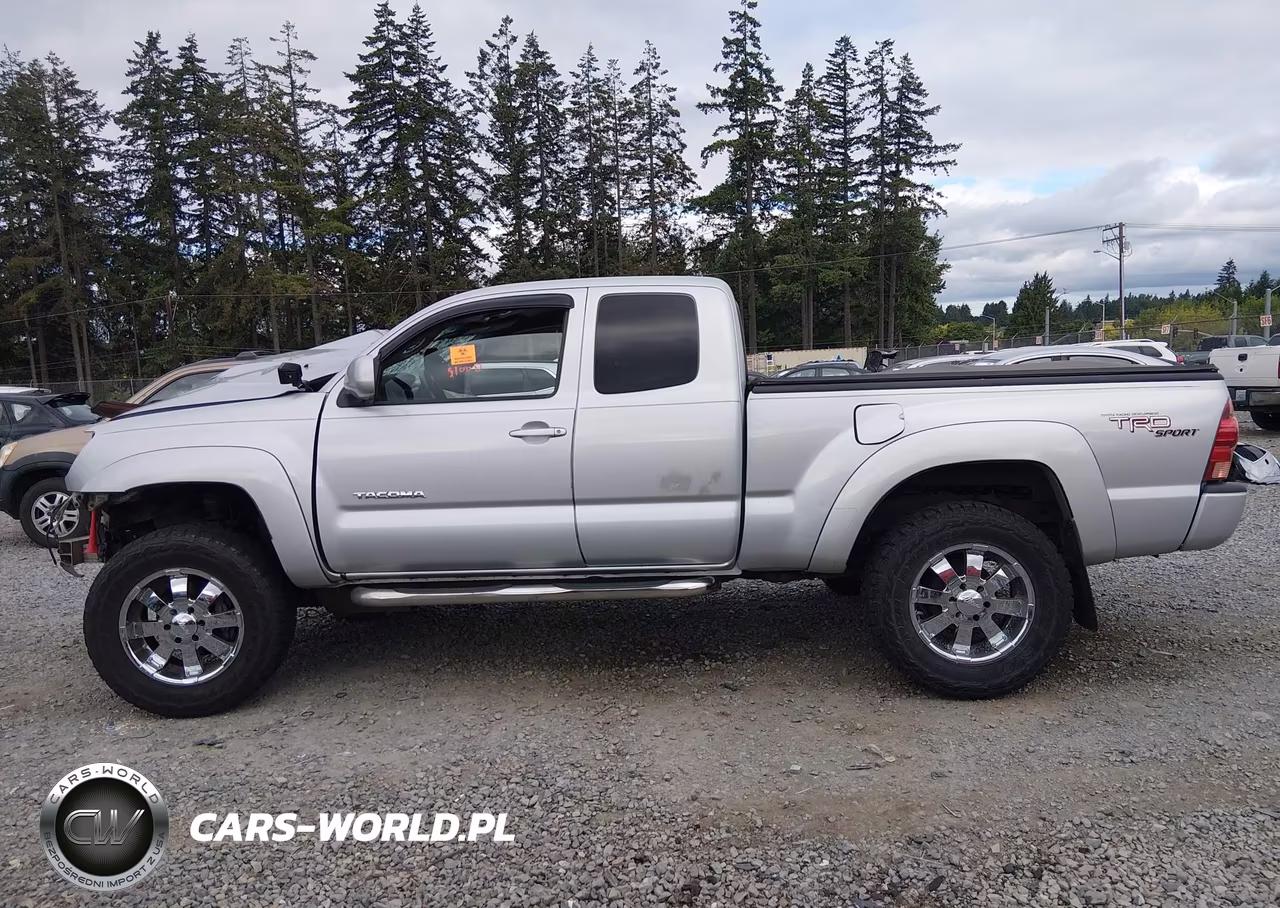2005 Toyota Tacoma Base V6 VIN:5TEUU42N05Z016714 - 14