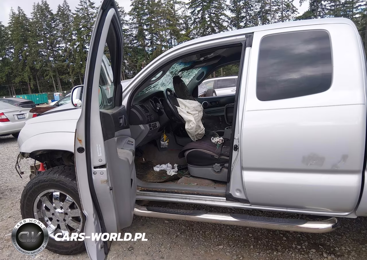 2005 Toyota Tacoma Base V6 VIN:5TEUU42N05Z016714 - 5