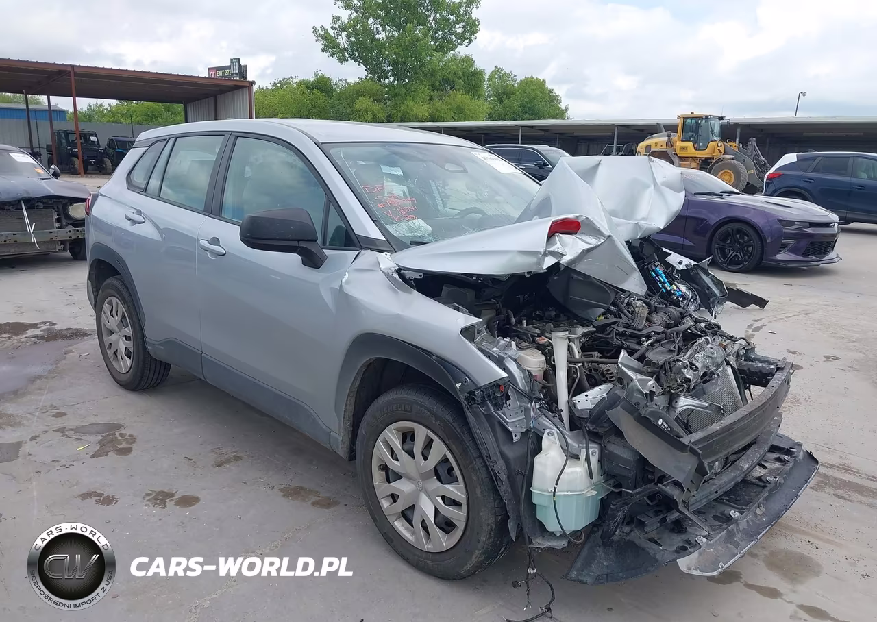 2024 TOYOTA COROLLA CROSS L – zdjęcie 1 z 19