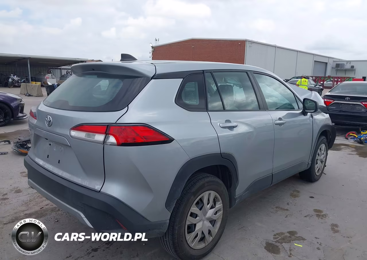 2024 TOYOTA COROLLA CROSS L VIN:7MUAAAAGXRV078241 - 4