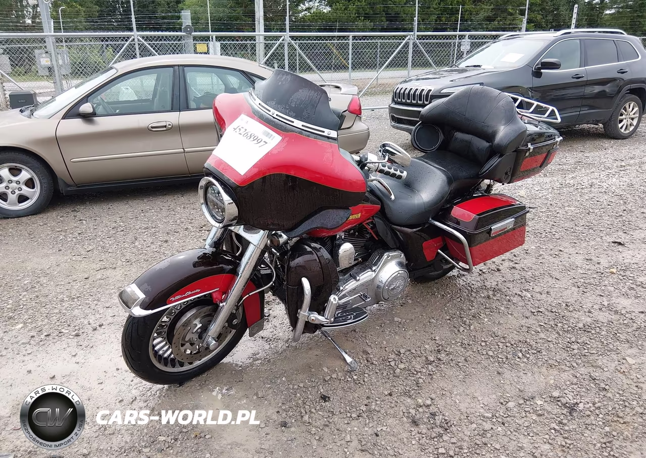 2010 Harley-Davidson Flhtcu VIN:1HD1FC41XAB630071 - 2