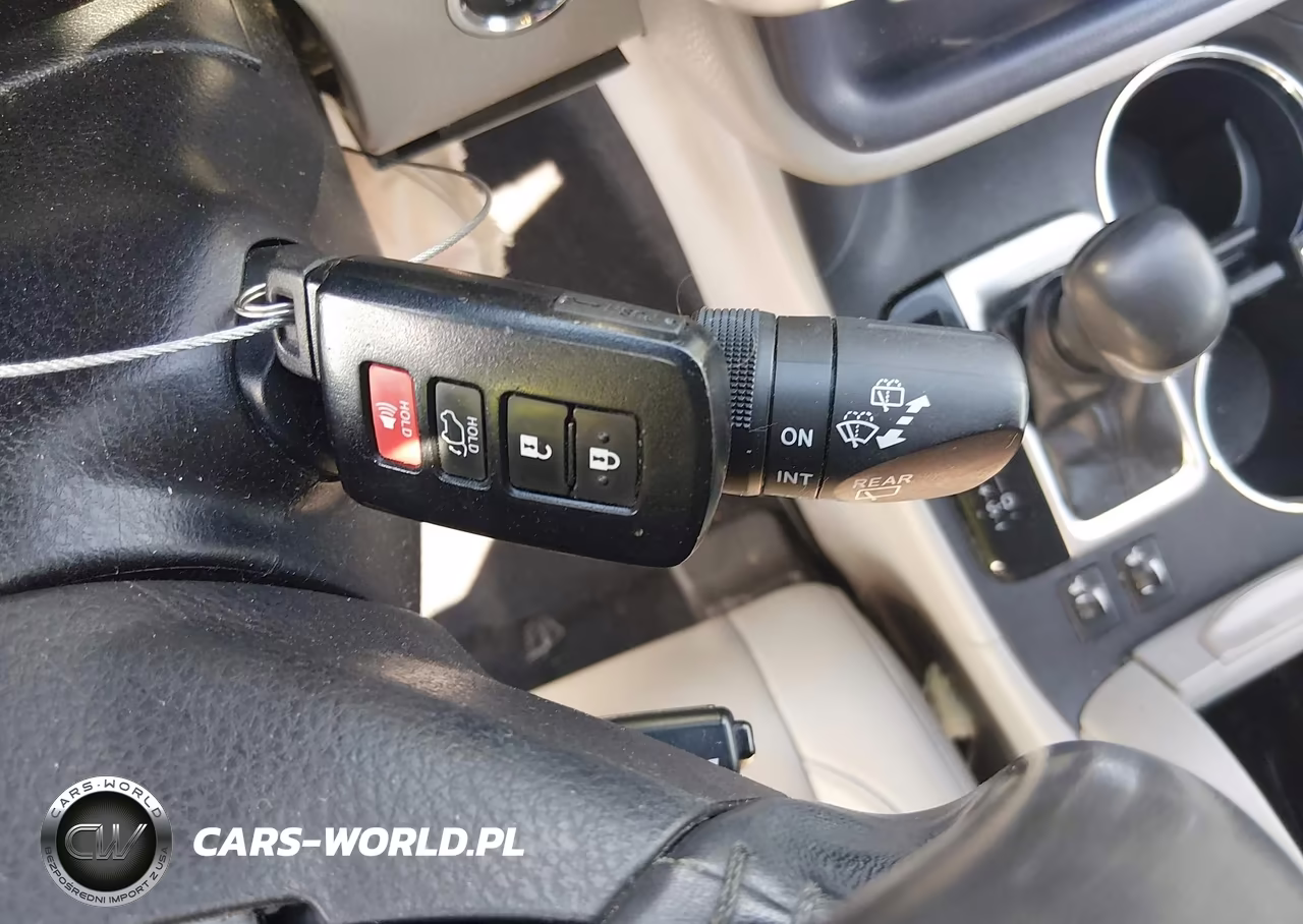 2019 Toyota Highlander Xle VIN:5TDJZRFH3KS597978 - 11