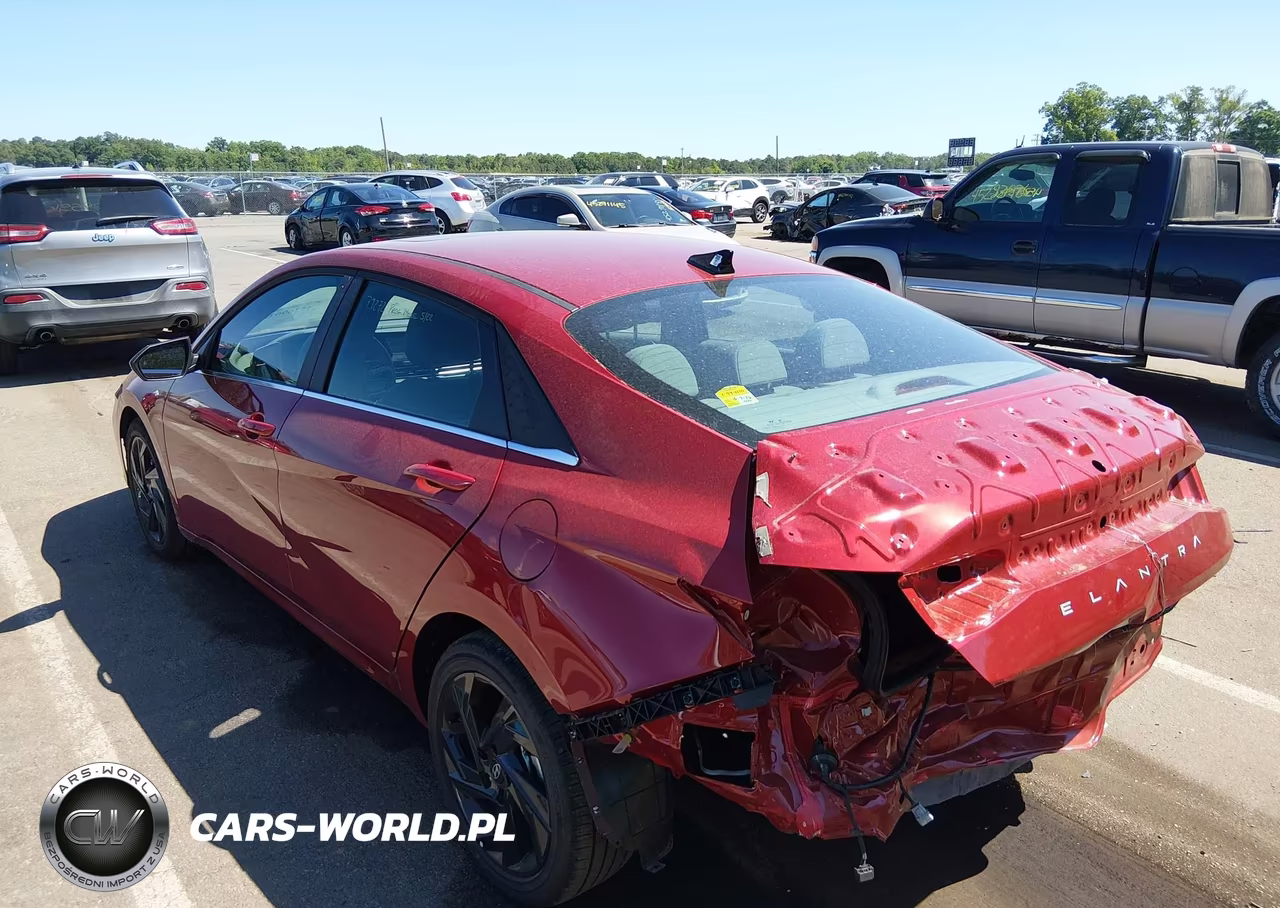 2026 Hyundai Elantra Sel Sport Premium VIN:KMHLS4DG6TU130704 - 3