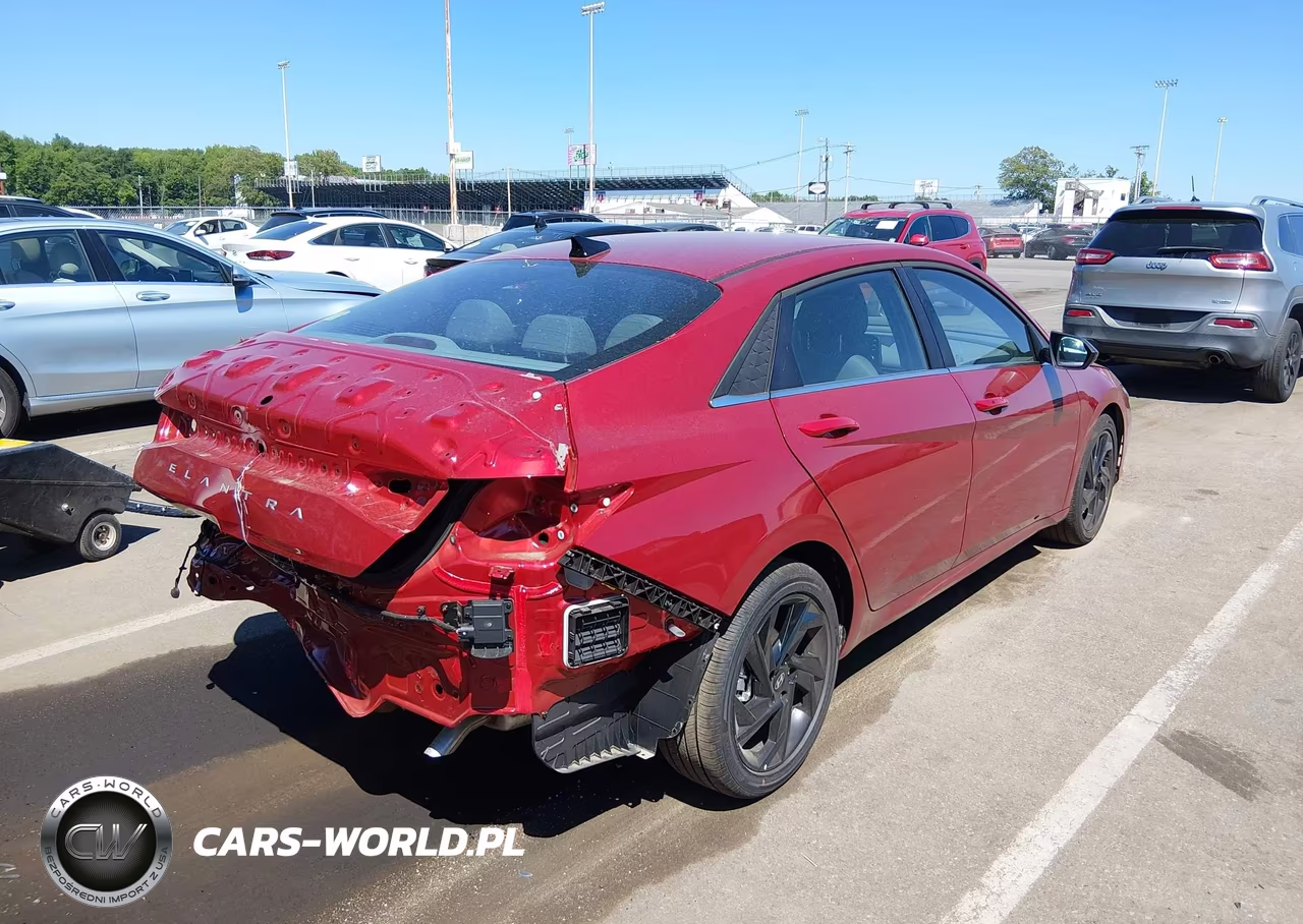 2026 Hyundai Elantra Sel Sport Premium VIN:KMHLS4DG6TU130704 - 4