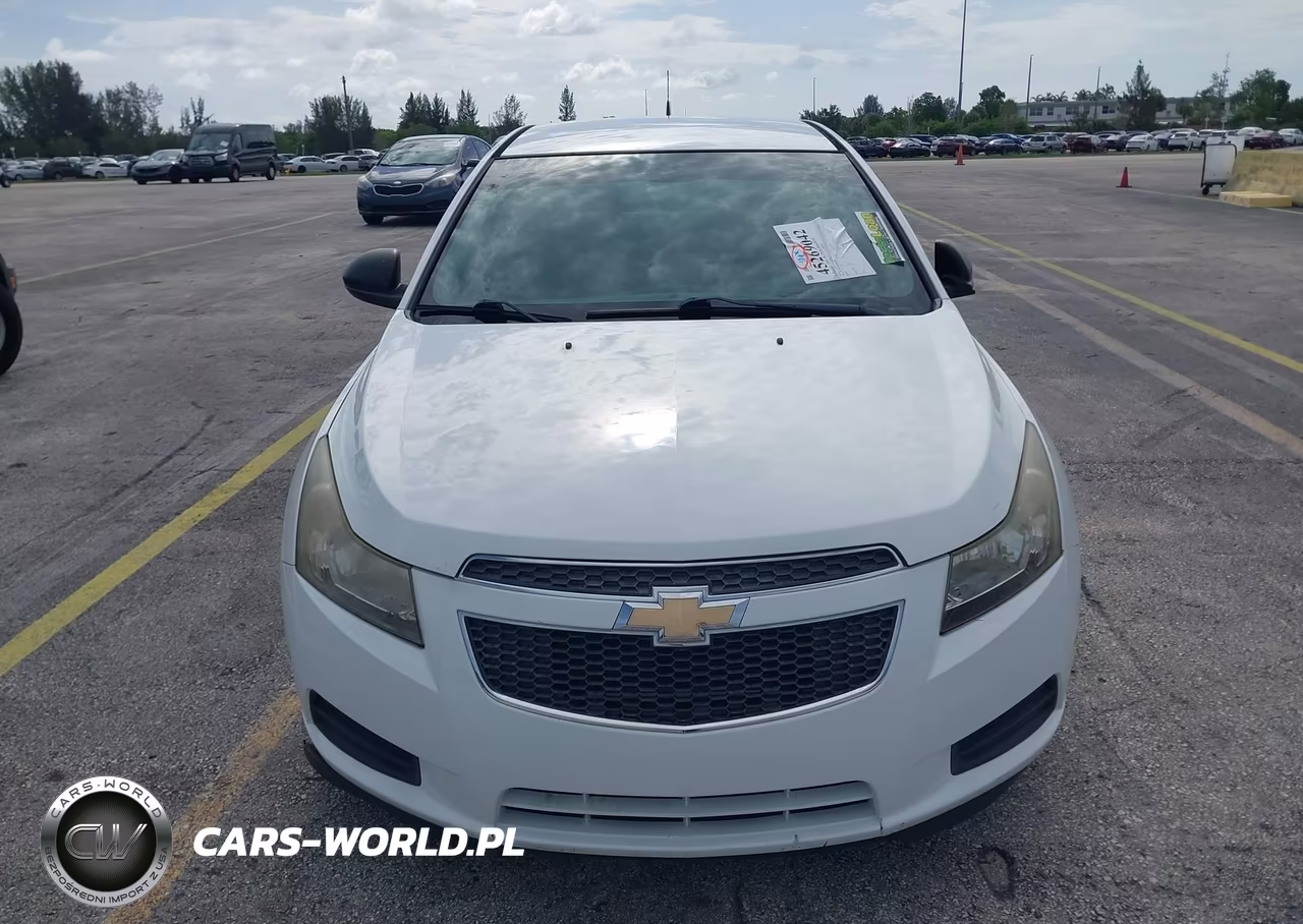 2014 Chevrolet Cruze Ls Auto VIN:1G1PA5SH5E7393609 - 6