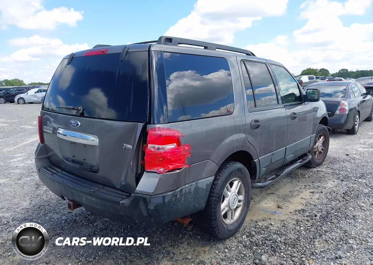 2011 Ford Expedition Xl VIN:1FMJU1F51BEF22512 - 12
