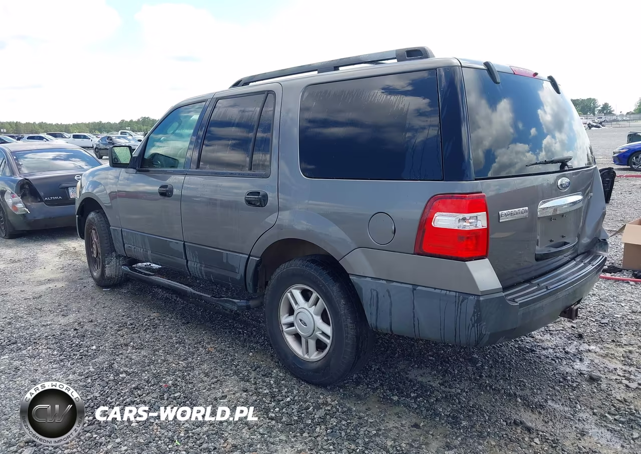 2011 Ford Expedition Xl VIN:1FMJU1F51BEF22512 - 3