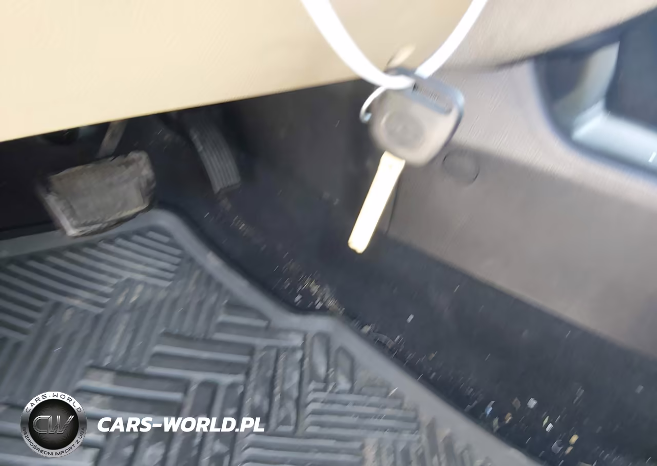 2011 Kia Sorento Lx VIN:5XYKTCA15BG112007 - 11