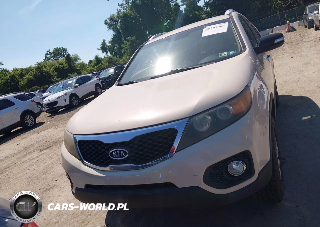 2011 Kia Sorento Lx VIN:5XYKTCA15BG112007 - 6