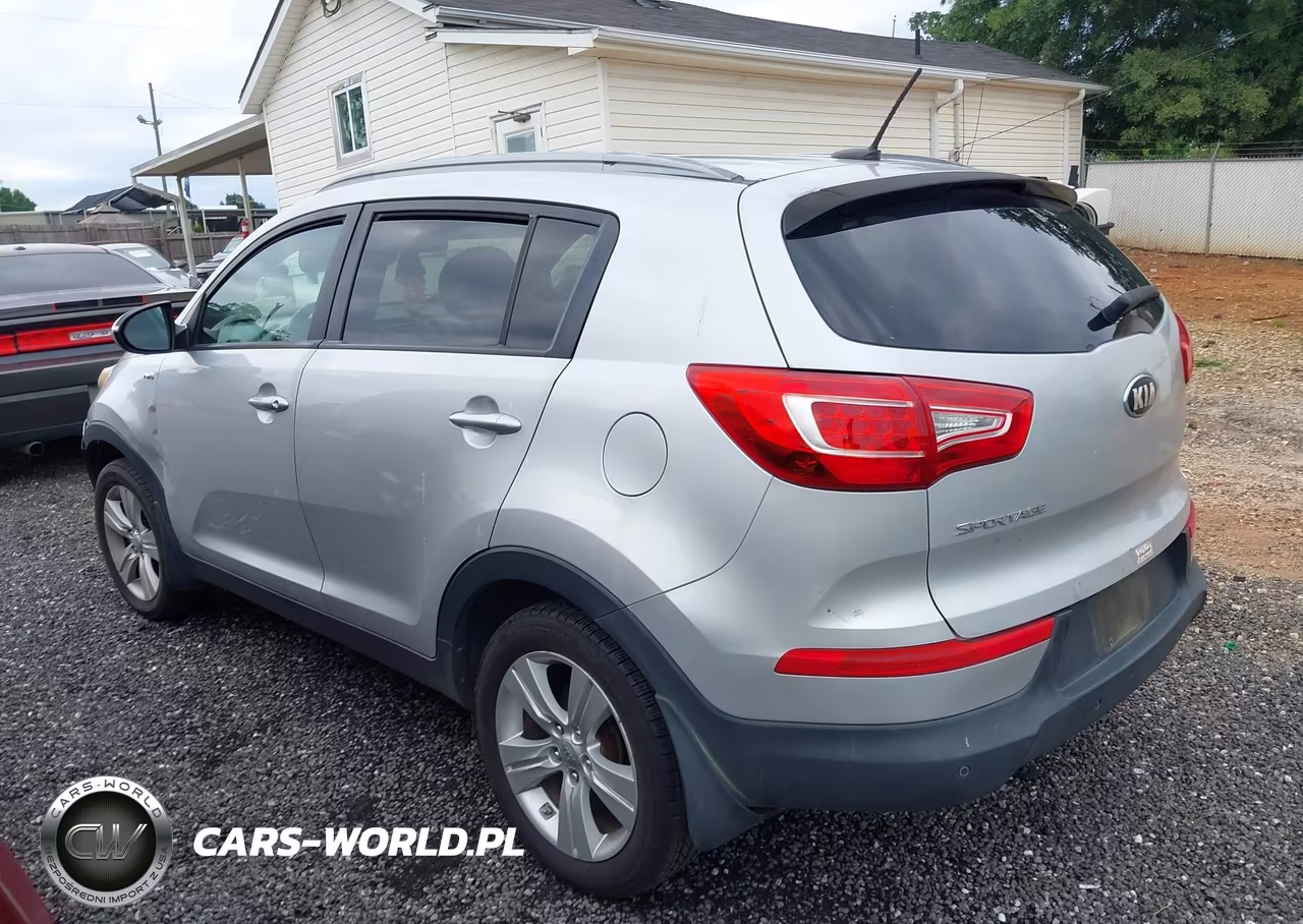 2013 Kia Sportage Lx VIN:KNDPBCA22D7509997 - 3