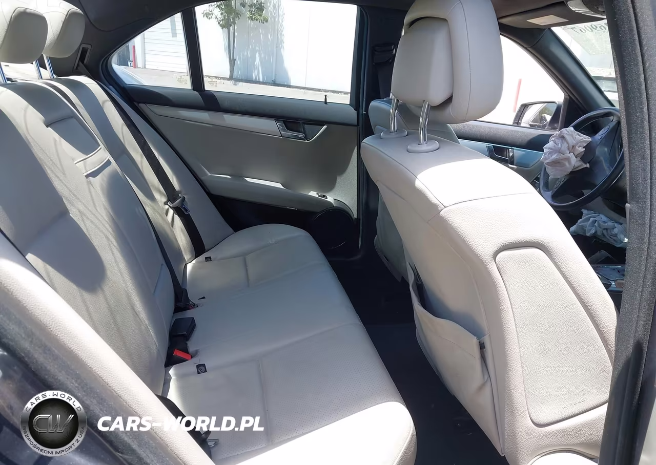 2011 Mercedes-Benz C 300 Sport VIN:WDDGF5EB2BR176881 - 8