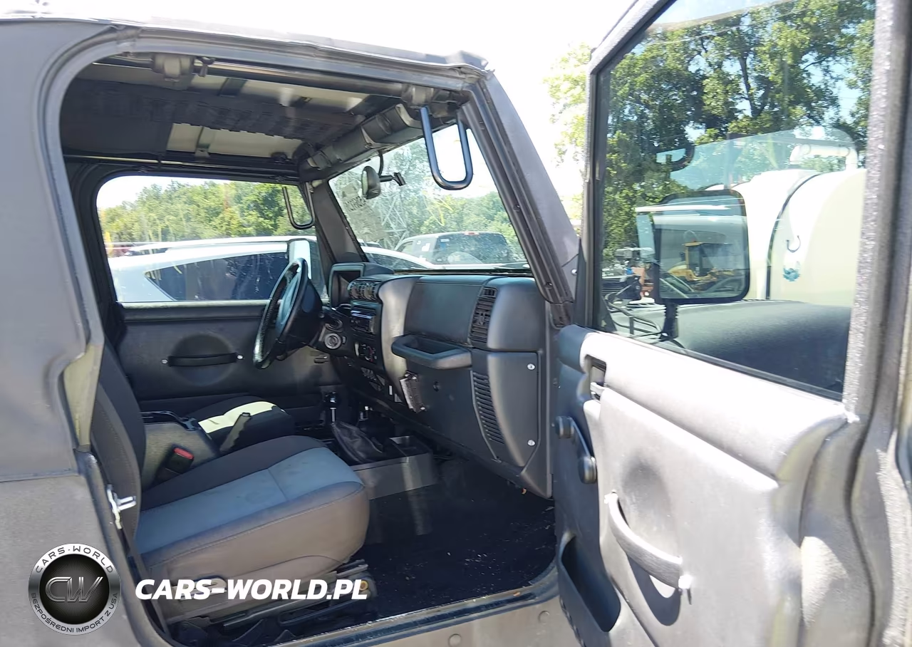 2005 Jeep Wrangler Unlimited VIN:1J4FA44S85P324638 - 5