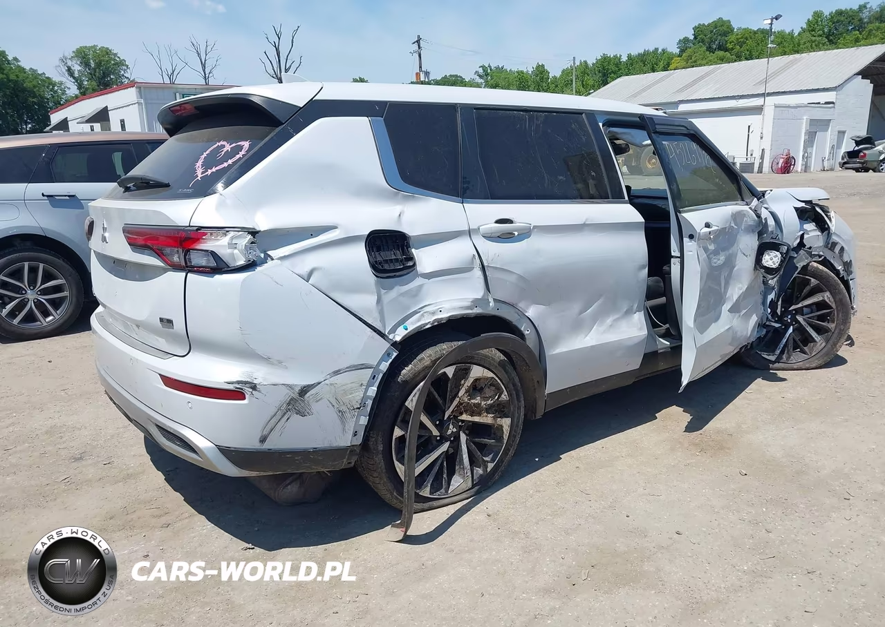 2023 Mitsubishi Outlander Ralliart S-Awc-Se 2.5 S-Awc-Se Black Edition S-Awc-Se Special Editiont S-Awc VIN:JA4J4UA85PZ025643 - 4