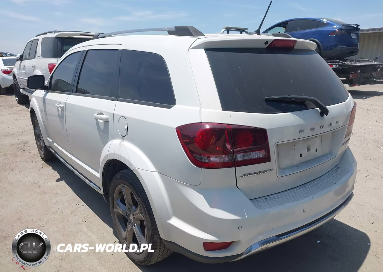 2015 Dodge Journey Crossroad VIN:3C4PDCGB9FT584454 - 3