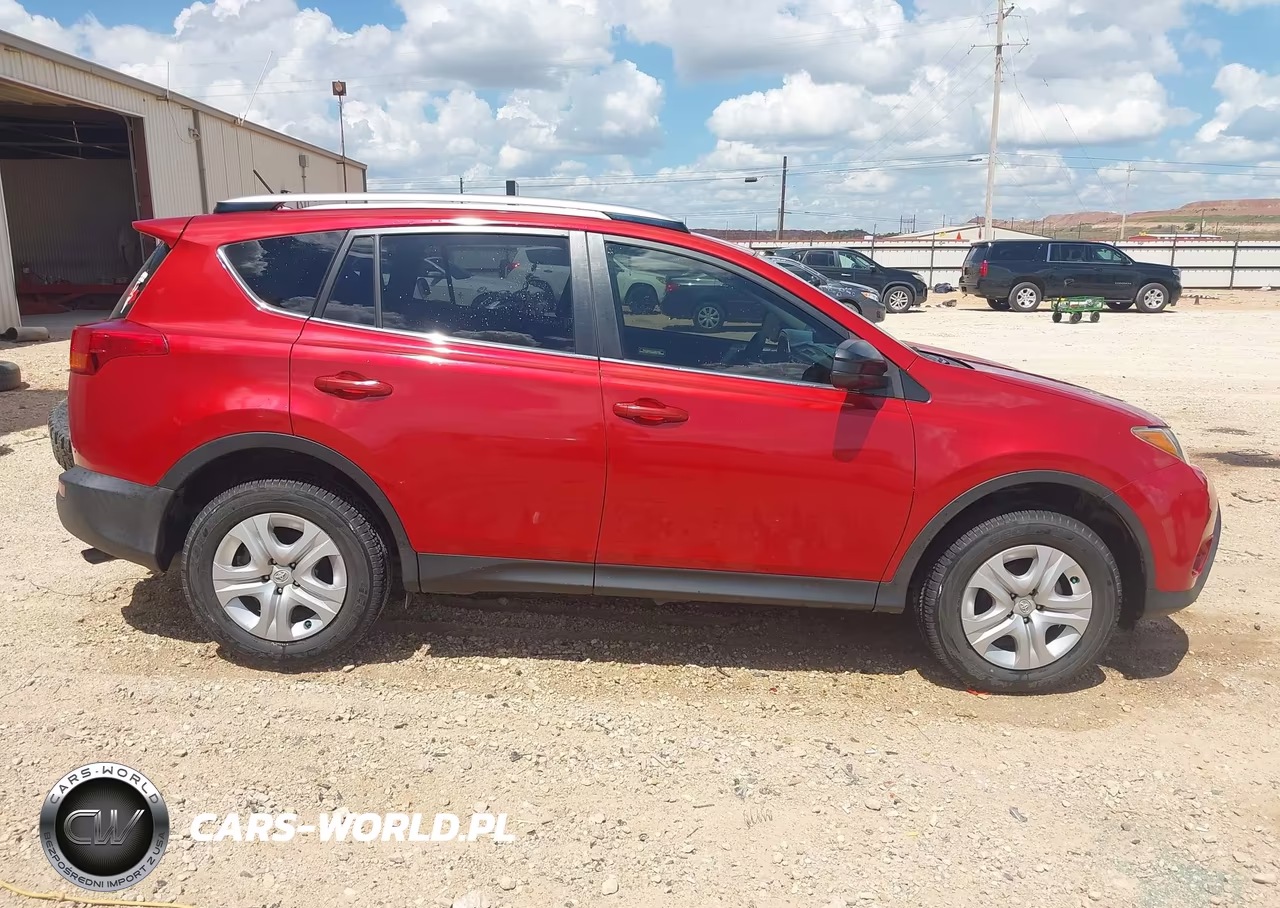 2015 Toyota Rav4 Le VIN:JTMZFREV6FJ054551 - 13