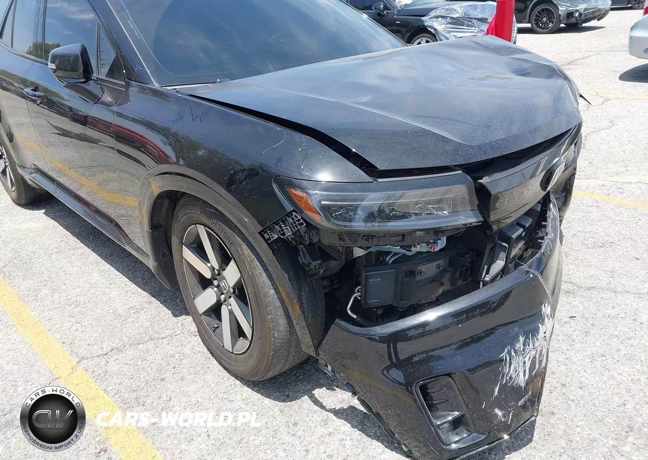 2024 Honda Prologue Touring VIN:3GPKHXRJ6RS524215 - 13