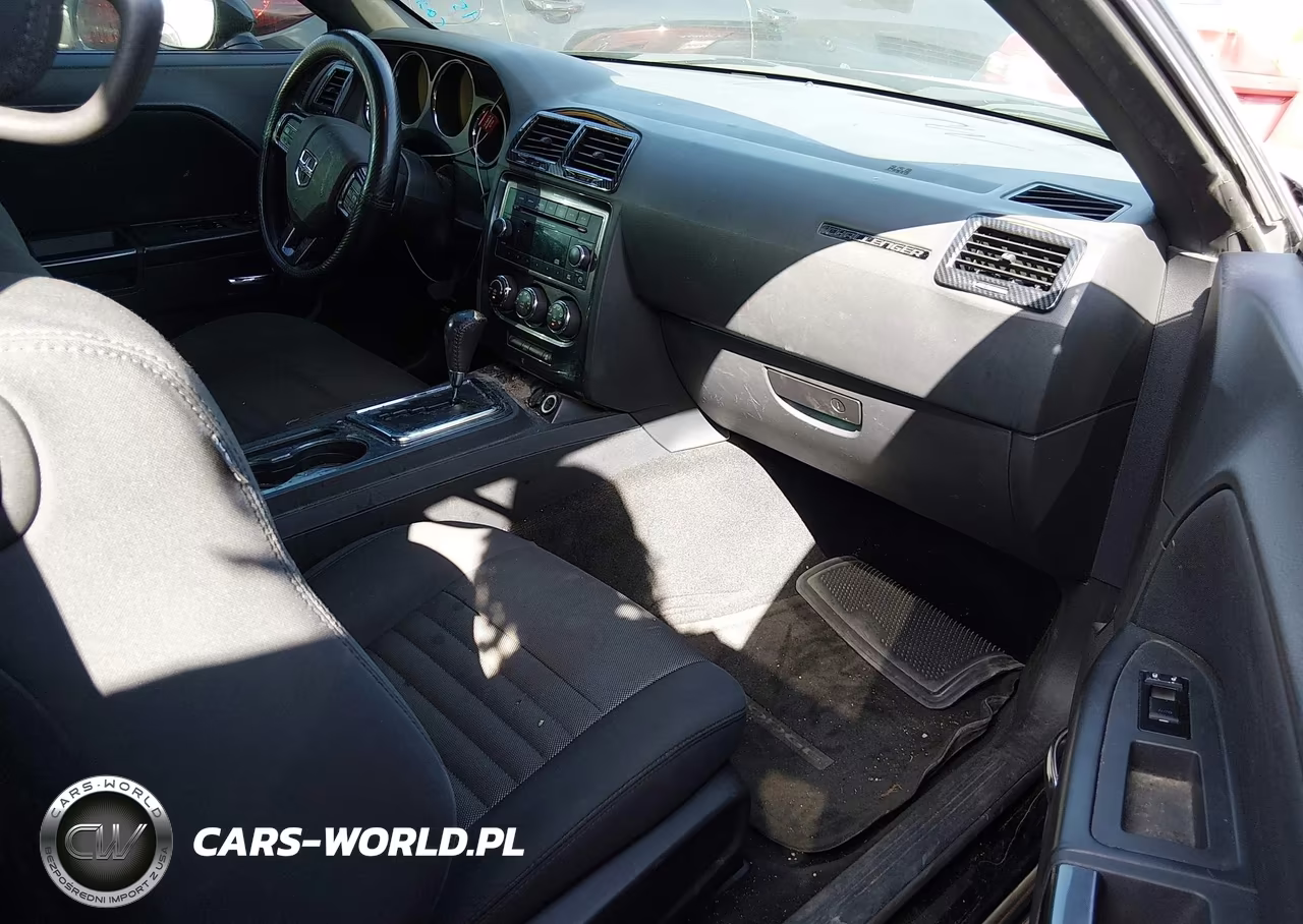 2014 Dodge Challenger Sxt VIN:2C3CDYAG3EH110981 - 5
