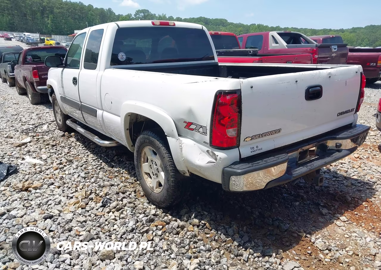 2005 Chevrolet Silverado 1500 Z71 VIN:1GCEK19B05E147603 - 3