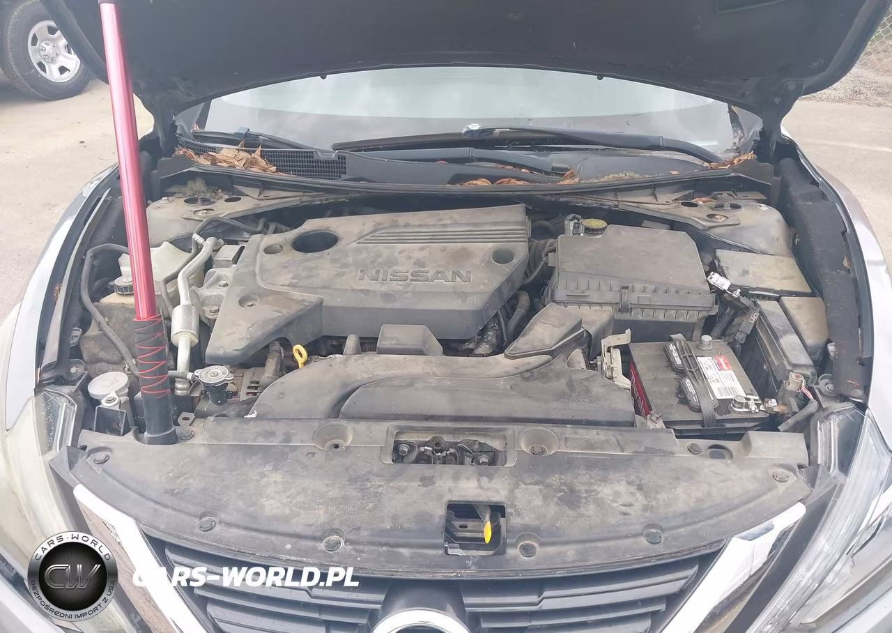 2017 Nissan Altima 2.5 Sr VIN:1N4AL3AP3HC228390 - 10