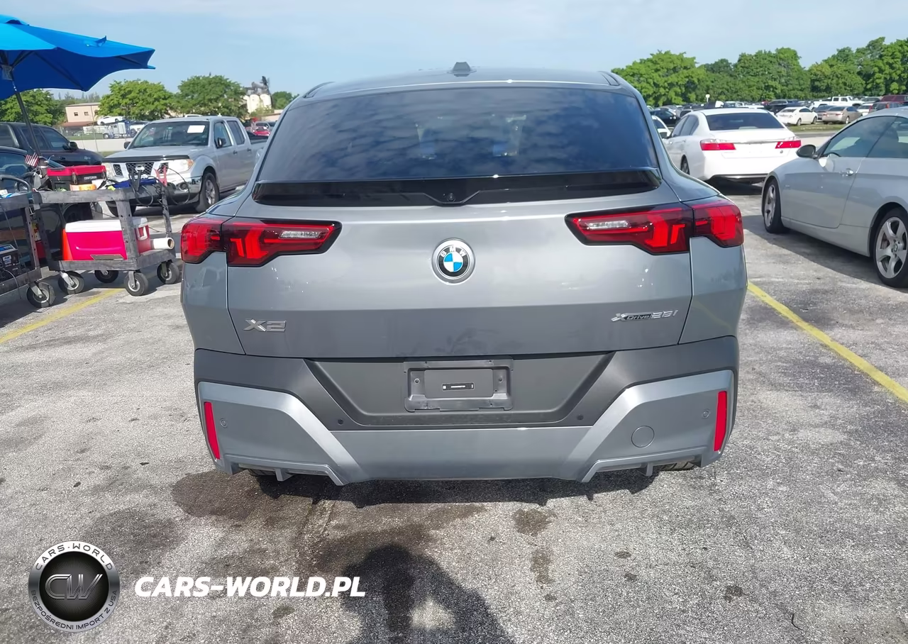 2025 BMW X2 xDrive28I VIN:WBX63GM05S5371863 - 16