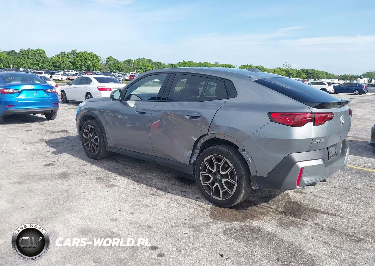 2025 BMW X2 xDrive28I VIN:WBX63GM05S5371863 - 3