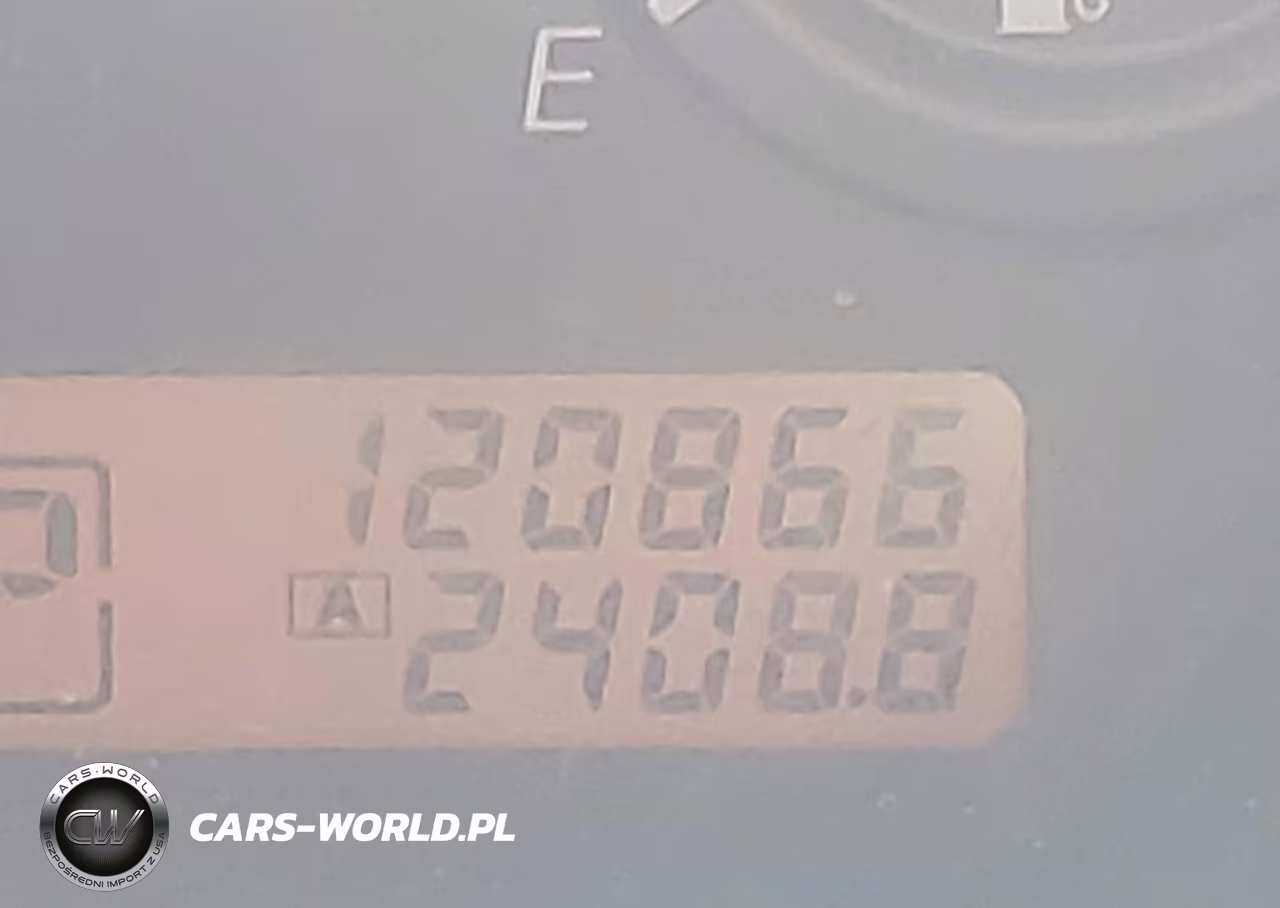2010 Nissan Versa 1.8S VIN:3N1BC1CP8AL416092 - 15