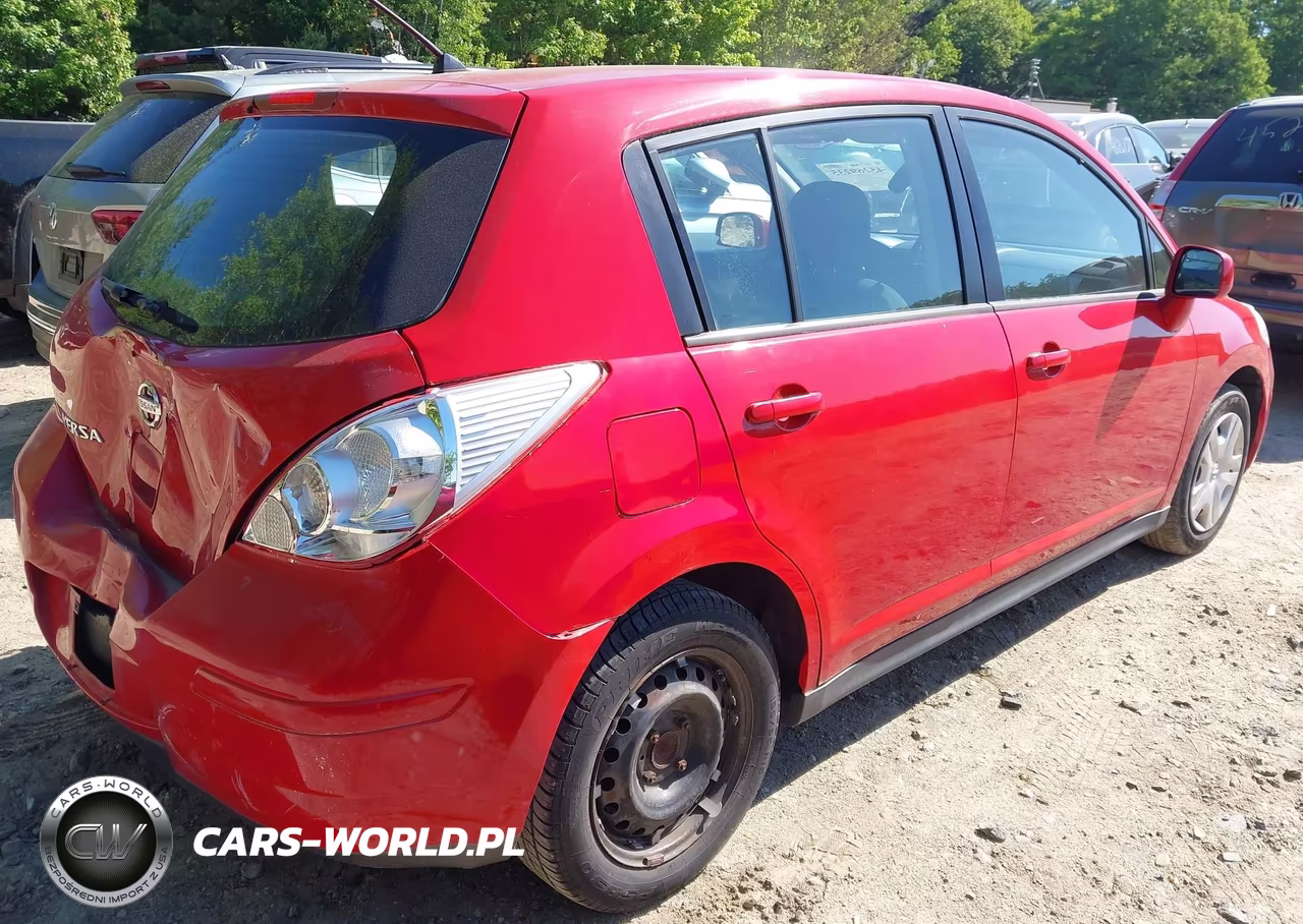 2010 Nissan Versa 1.8S VIN:3N1BC1CP8AL416092 - 4