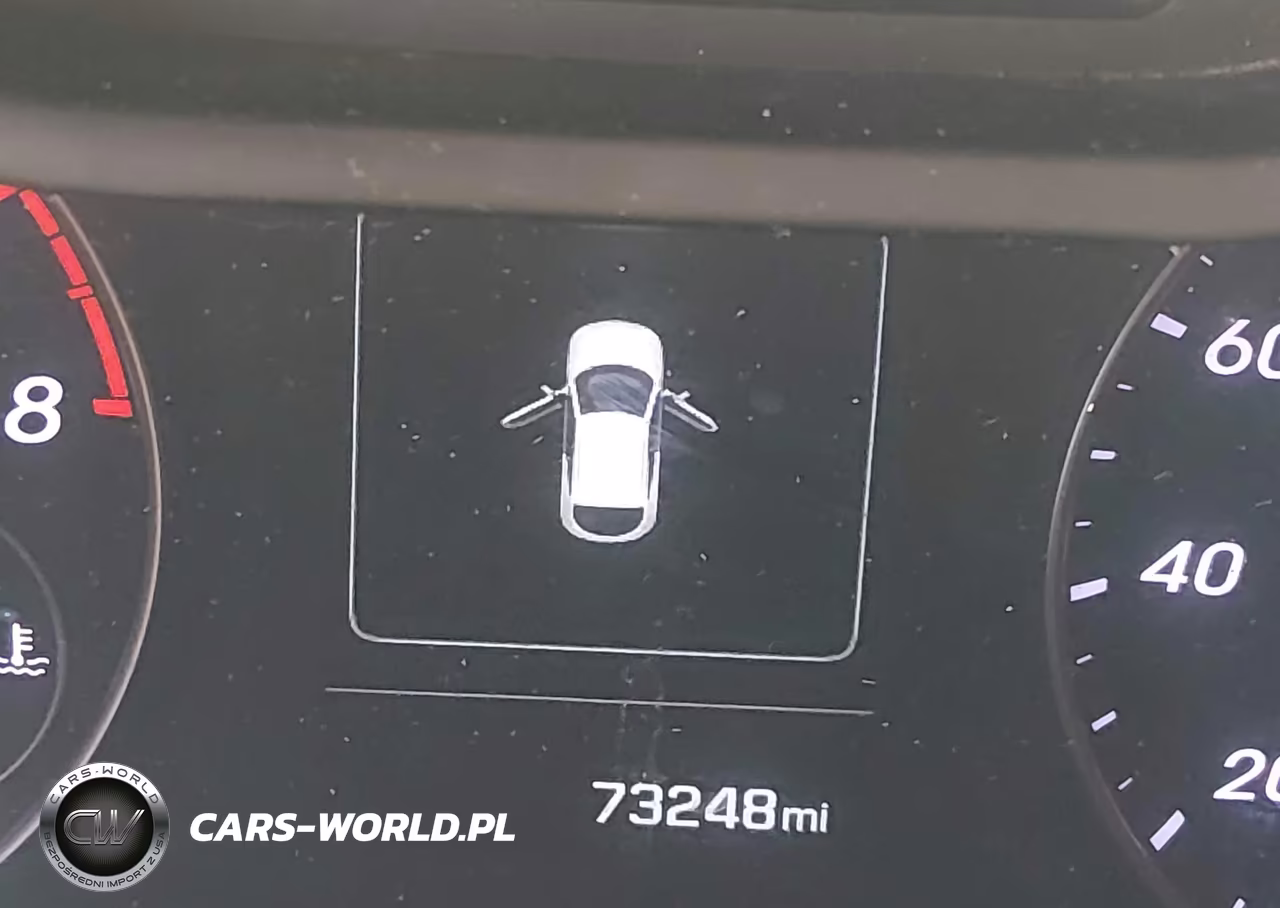 2016 Hyundai Veloster Turbo VIN:KMHTC6AE0GU293138 - 15