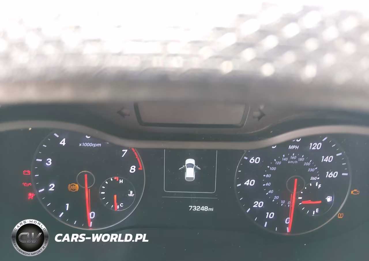 2016 Hyundai Veloster Turbo VIN:KMHTC6AE0GU293138 - 7